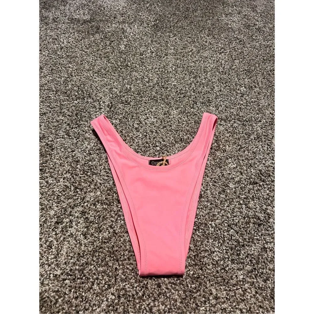 ‼️sale‼️Desert Dreamer pink bikini bottoms size small